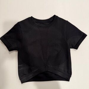 The Giving Movement Black Workout Tee - Small